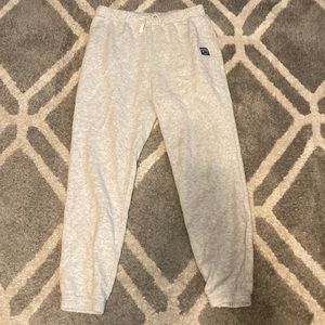 Girls 11/12 Abercrombie gray sweatpants